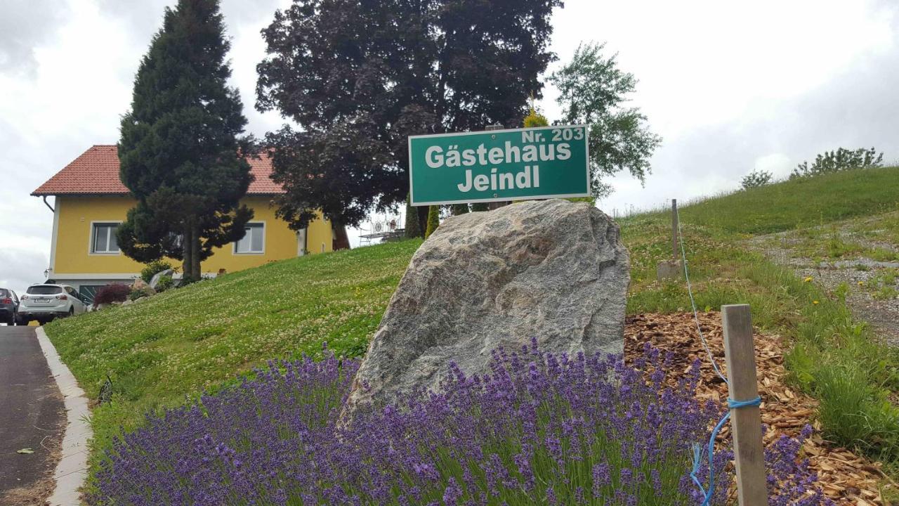 Gaestehaus Jeindl Hartmannsdorf Exterior foto